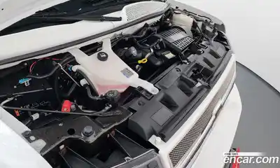 Chevrolet Express Van 2017 6.0 гидро в Москве № 1324582, миниатюра 6