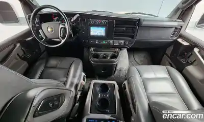 Chevrolet Express Van 2017 6.0 гидро в Москве № 1324582, миниатюра 7