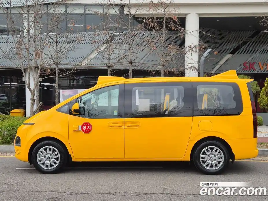 Hyundai Staria 2024 1.6 Автомат в Москве № 1342071, фото 13