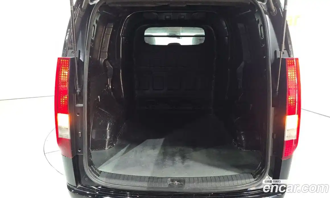 Hyundai Staria 2022 2.2 Автомат в Москве № 1342089, фото 19