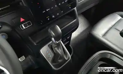 Hyundai Staria 2022 2.2 Автомат в Москве № 1342089, миниатюра 8