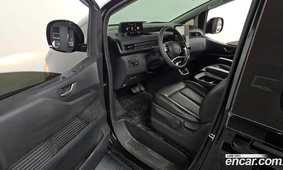 Hyundai Staria 2022 2.2 Автомат в Москве № 1342089, фото 9