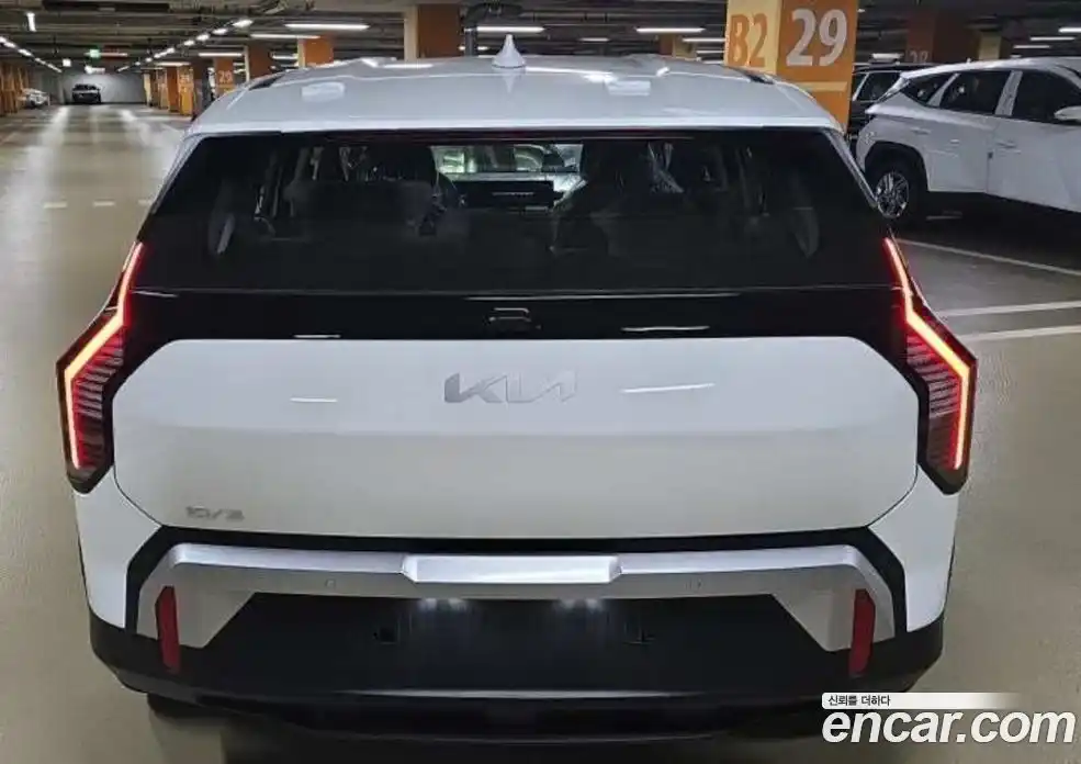 Kia EV3 2026 0.2 гидро в Москве № 1342326, фото 3