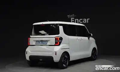 Kia Ray 2024 0.1 Автомат в Москве № 1342729, миниатюра 2