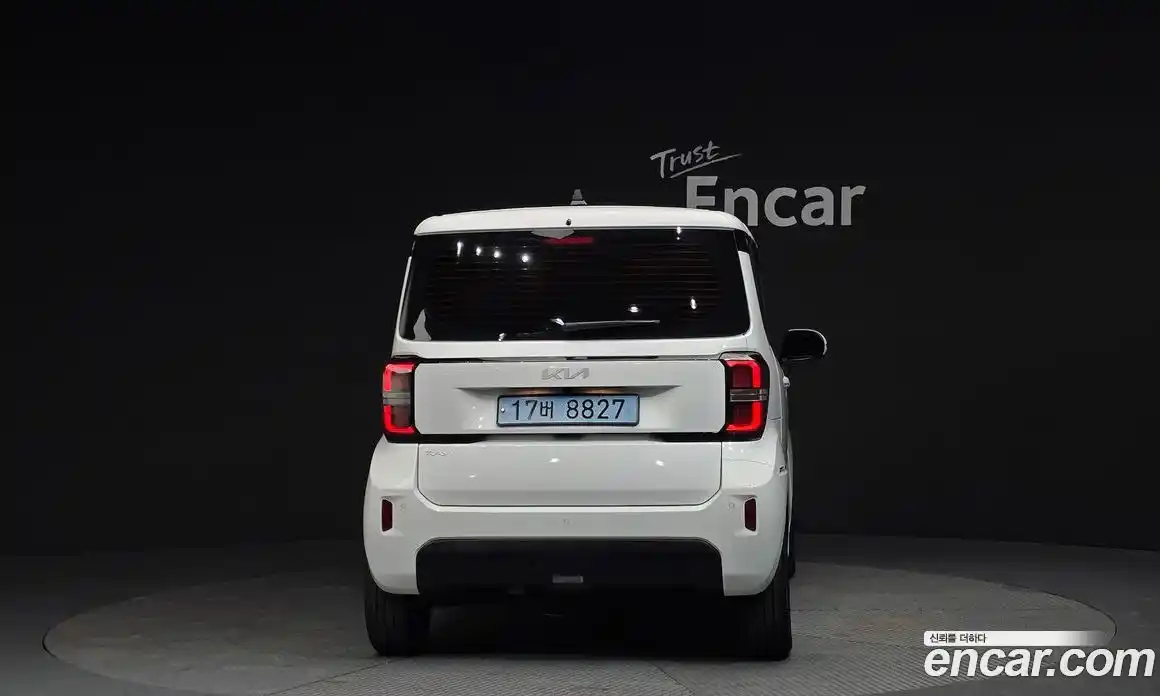 Kia Ray 2024 0.1 Автомат в Москве № 1342729, фото 4