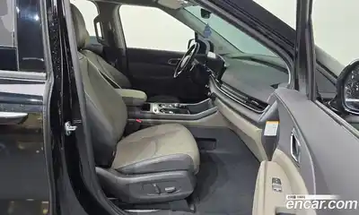 Kia Canival 2024 1.6 Автомат в Москве № 1342967, миниатюра 11