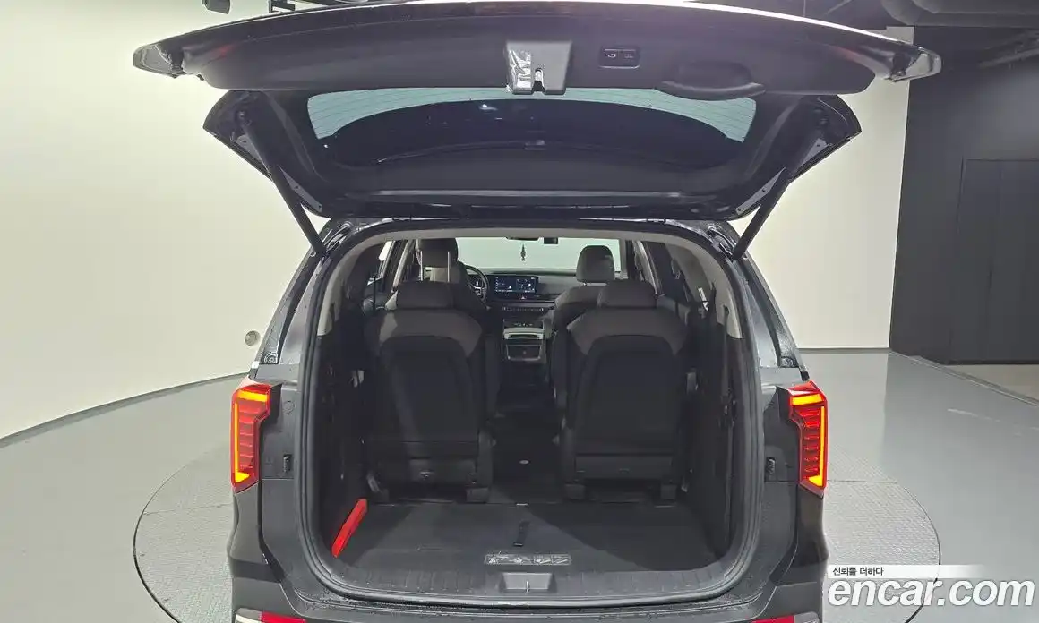 Kia Canival 2024 1.6 Автомат в Москве № 1342967, фото 20