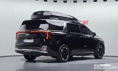 Kia Canival 2024 1.6 Автомат в Москве № 1342967, миниатюра 2