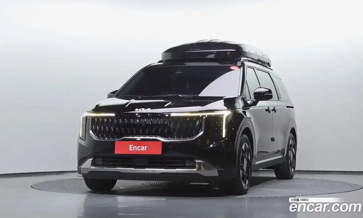 Kia Canival 2024 1.6 Автомат в Москве № 1342967, фото 3