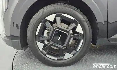 Kia Canival 2024 1.6 Автомат в Москве № 1342967, миниатюра 5