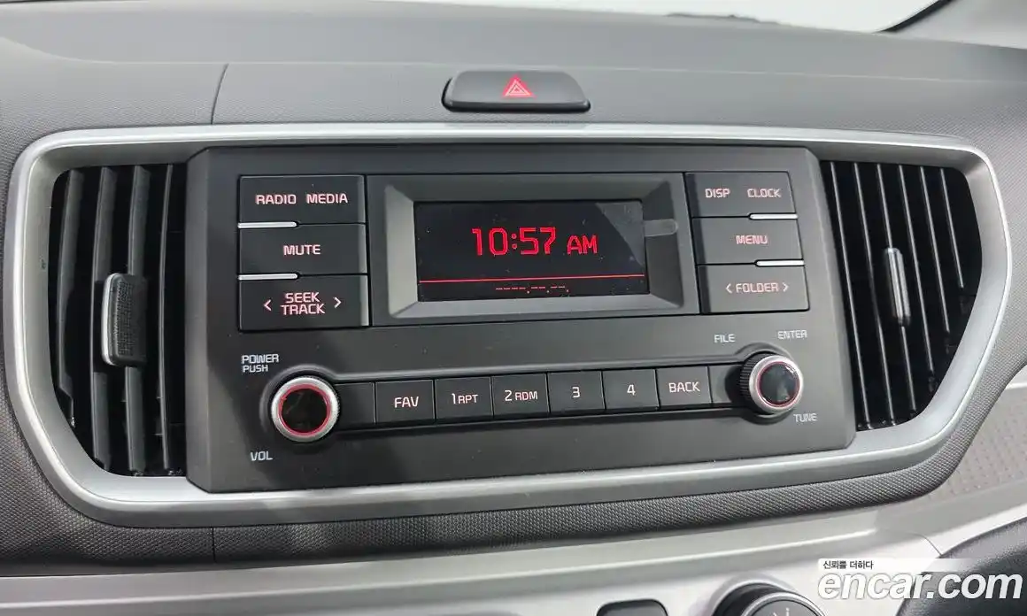 Kia Ray 2022 1.0 Автомат в Москве № 1343002, фото 16