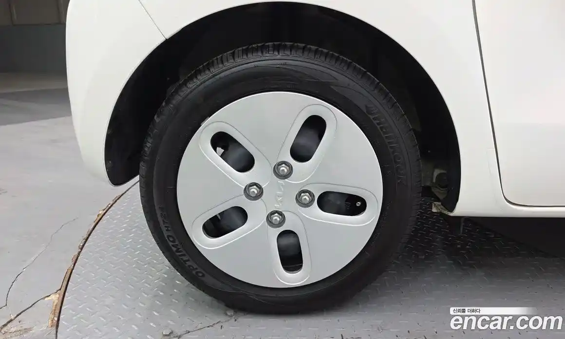 Kia Ray 2022 1.0 Автомат в Москве № 1343002, фото 5