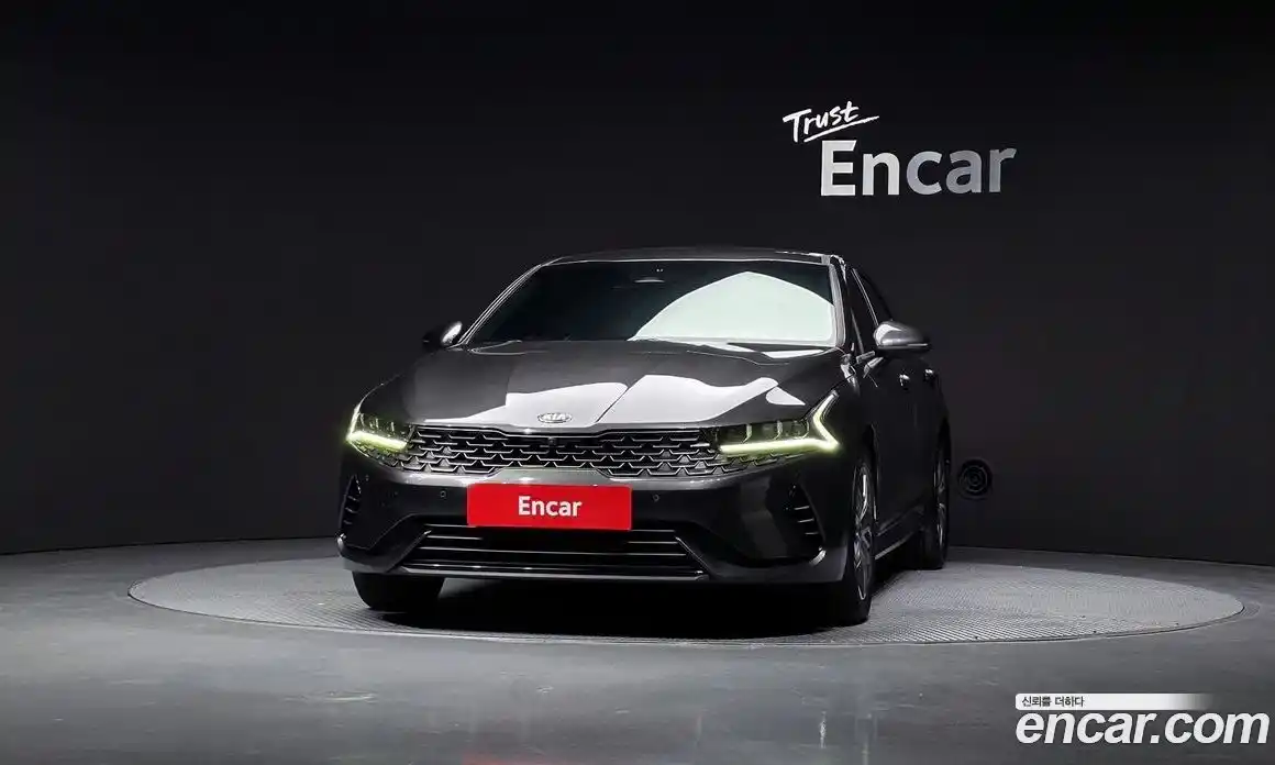 Kia K5 2020 2.0 Автомат в Москве № 1343044, фото 3