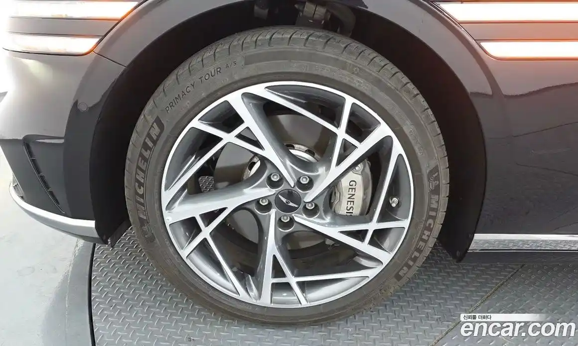 Genesis G90 2024 3.5 гидро в Москве № 1343270, фото 5