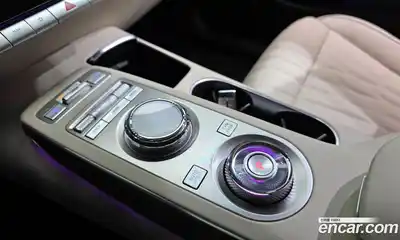 Genesis GV70 2023 2.5 гидро в Москве № 1343325, миниатюра 9