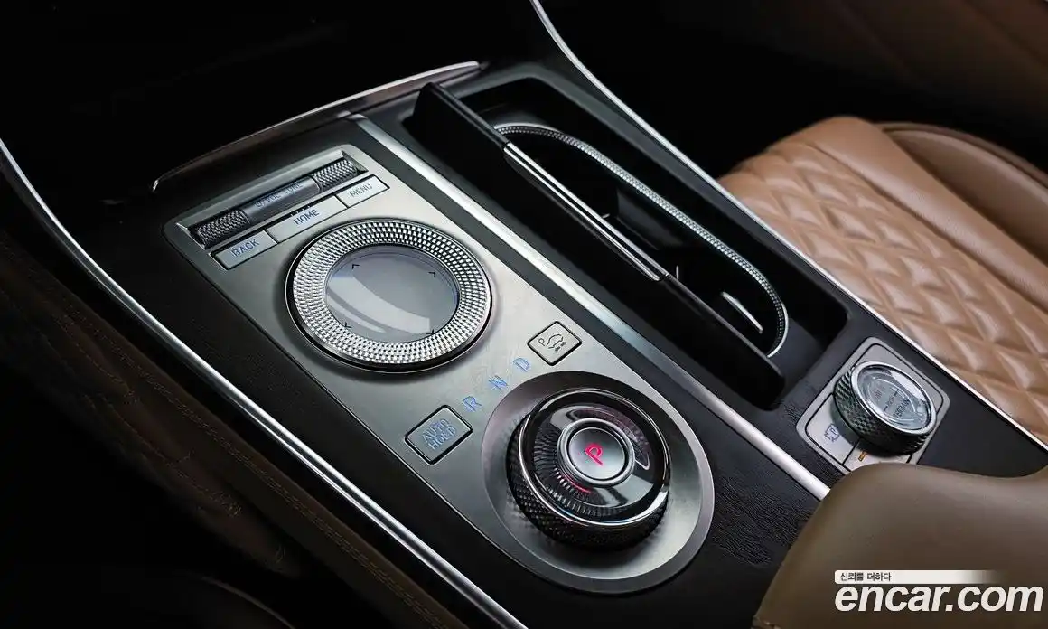 Genesis GV80 2020 2.5 Автомат в Москве № 1343387, фото 9