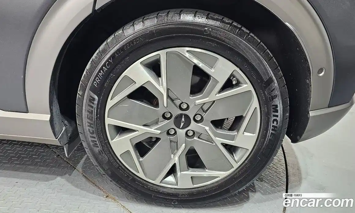 Genesis GV60 2022 0.1 Автомат в Москве № 1343529, фото 4