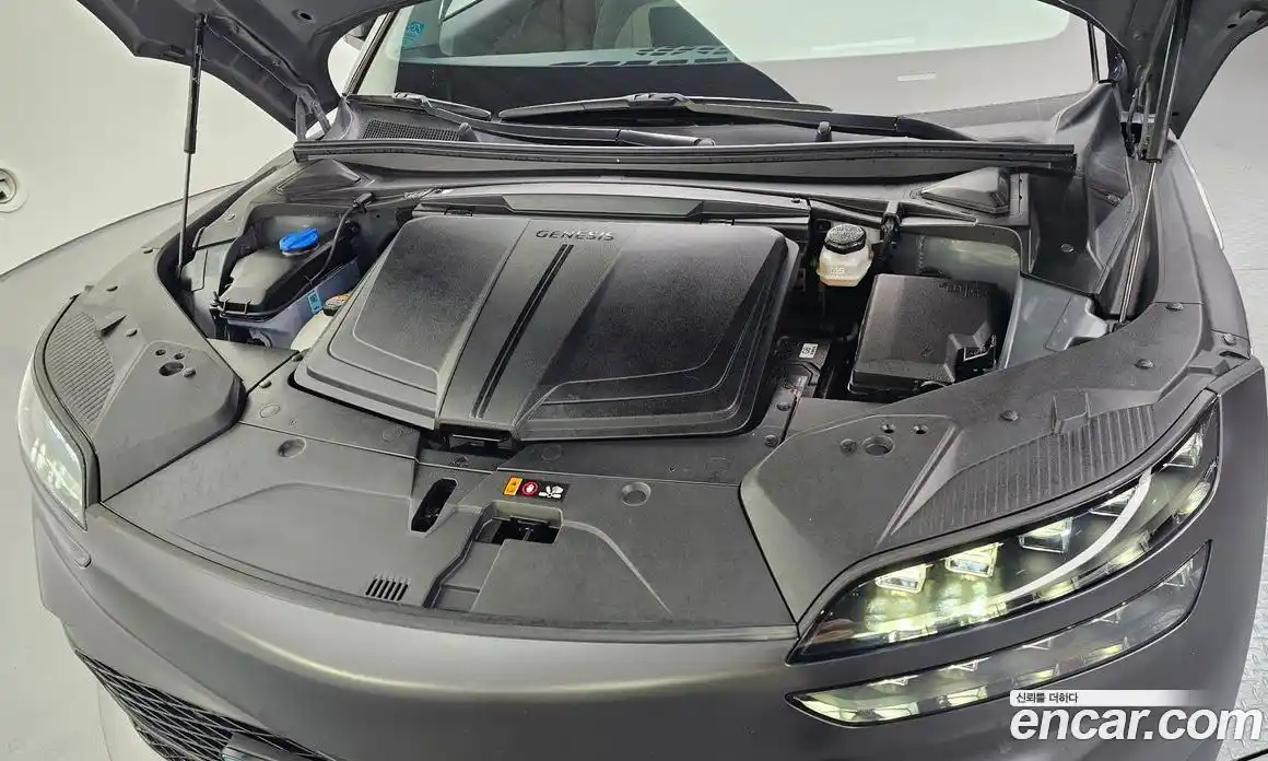 Genesis GV60 2022 0.1 Автомат в Москве № 1343529, фото 5