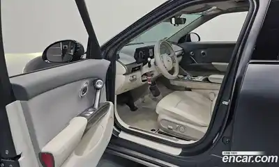 Genesis GV60 2022 0.1 Автомат в Москве № 1343529, миниатюра 9