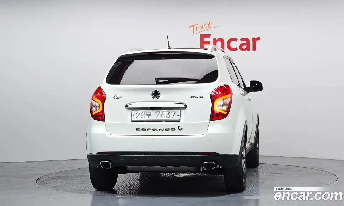 SsangYong Korando 2014 2.0 Автомат в Москве № 1344458, фото 4