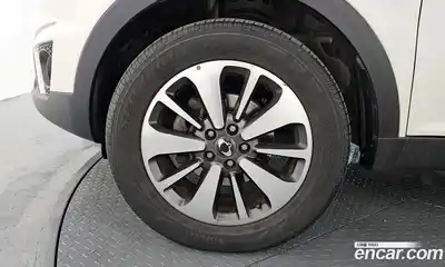 SsangYong Korando 2014 2.0 Автомат в Москве № 1344458, миниатюра 5