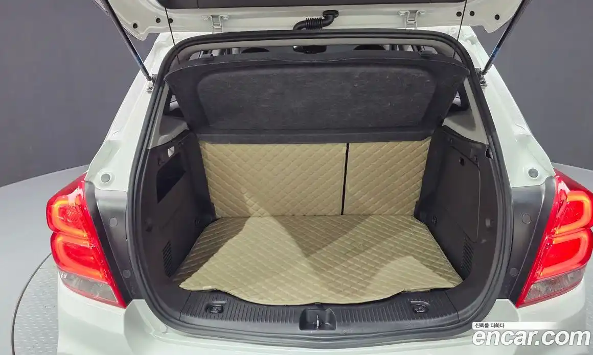 Chevrolet Trax 2019 1.4 Автомат в Москве № 1345370, фото 20