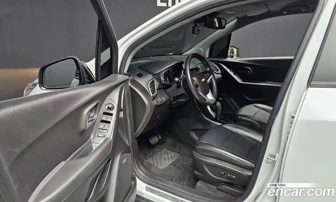 Chevrolet Trax 2019 1.4 Автомат в Москве № 1345370, фото 10