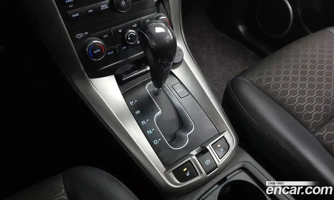 Chevrolet Captiva 2014 2.0 гидро в Москве № 1345594, фото 9