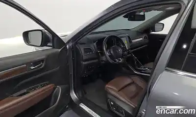 Renault QM6 2020 2.0 гидро в Москве № 1346177, миниатюра 10