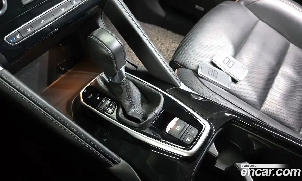 Renault QM6 2022 2.0 гидро в Москве № 1346184, фото 9