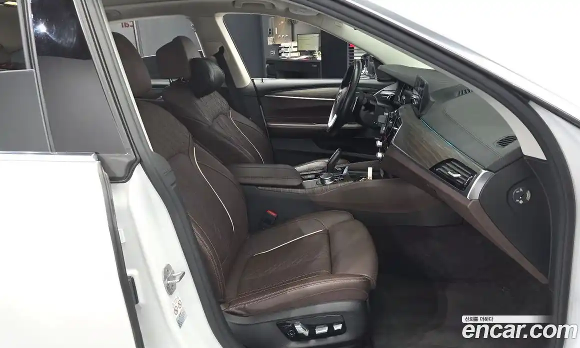 BMW 6-Series 2018 3.0 Автомат в Москве № 1347496, фото 11