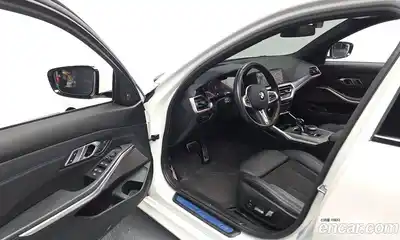 BMW 3-Series 2020 2.0 Автомат в Москве № 1347539, миниатюра 10