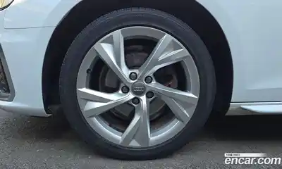 Audi A4 2021 2.0 гидро в Москве № 1348343, миниатюра 5