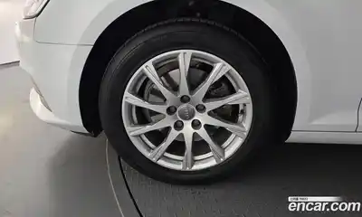 Audi A4 2018 2.0 гидро в Москве № 1348354, миниатюра 5