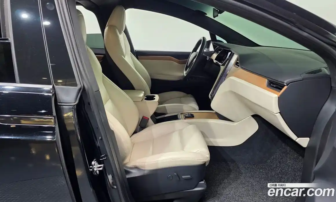 Tesla Model X 2020 0.3 гидро в Москве № 1349948, фото 11