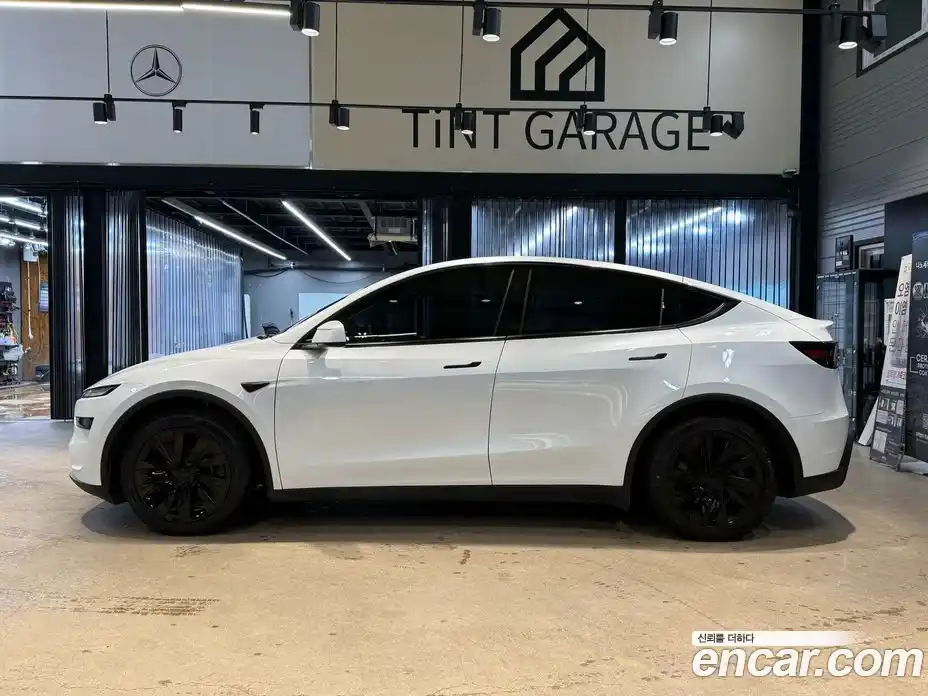 Tesla Model Y 2025 гидро в Москве № 1349959, фото 17