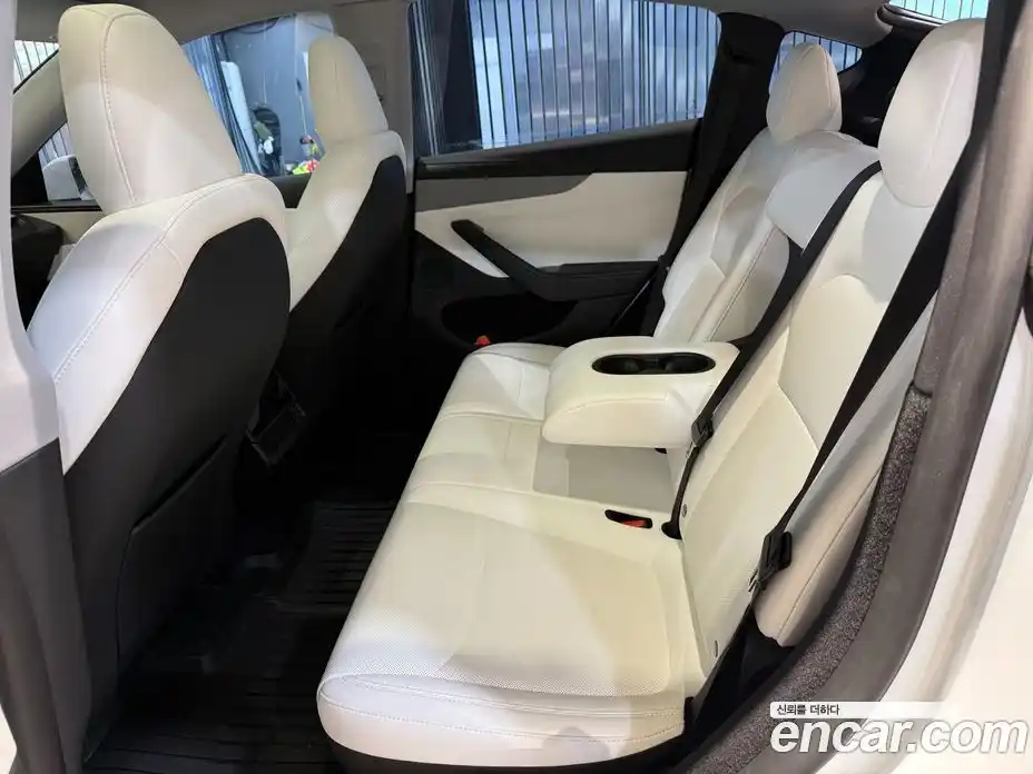 Tesla Model Y 2025 гидро в Москве № 1349959, фото 10