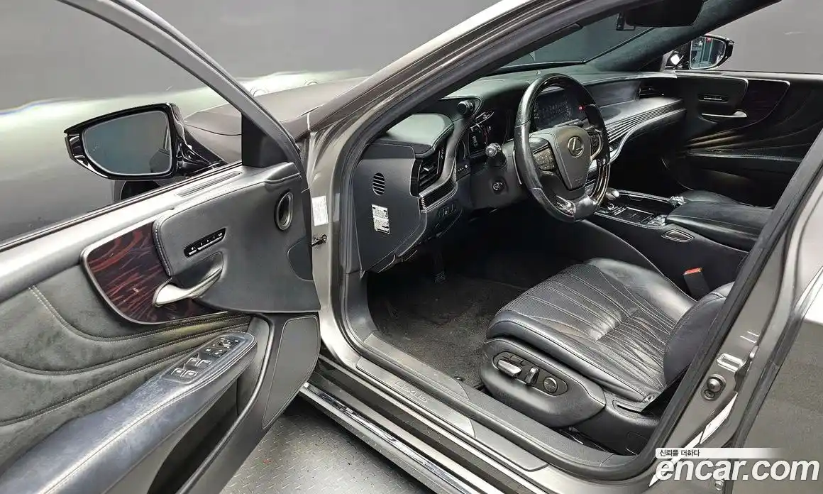 Lexus LS 2019 3.4 гидро в Москве № 1350132, фото 10
