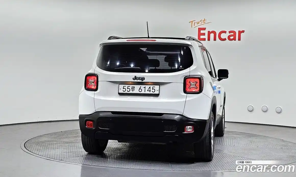 Jeep Renegade 2017 2.4 гидро в Москве № 1350670, фото 4