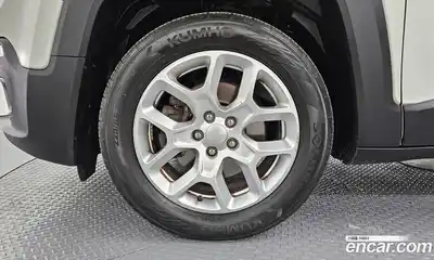 Jeep Renegade 2017 2.4 гидро в Москве № 1350670, миниатюра 5