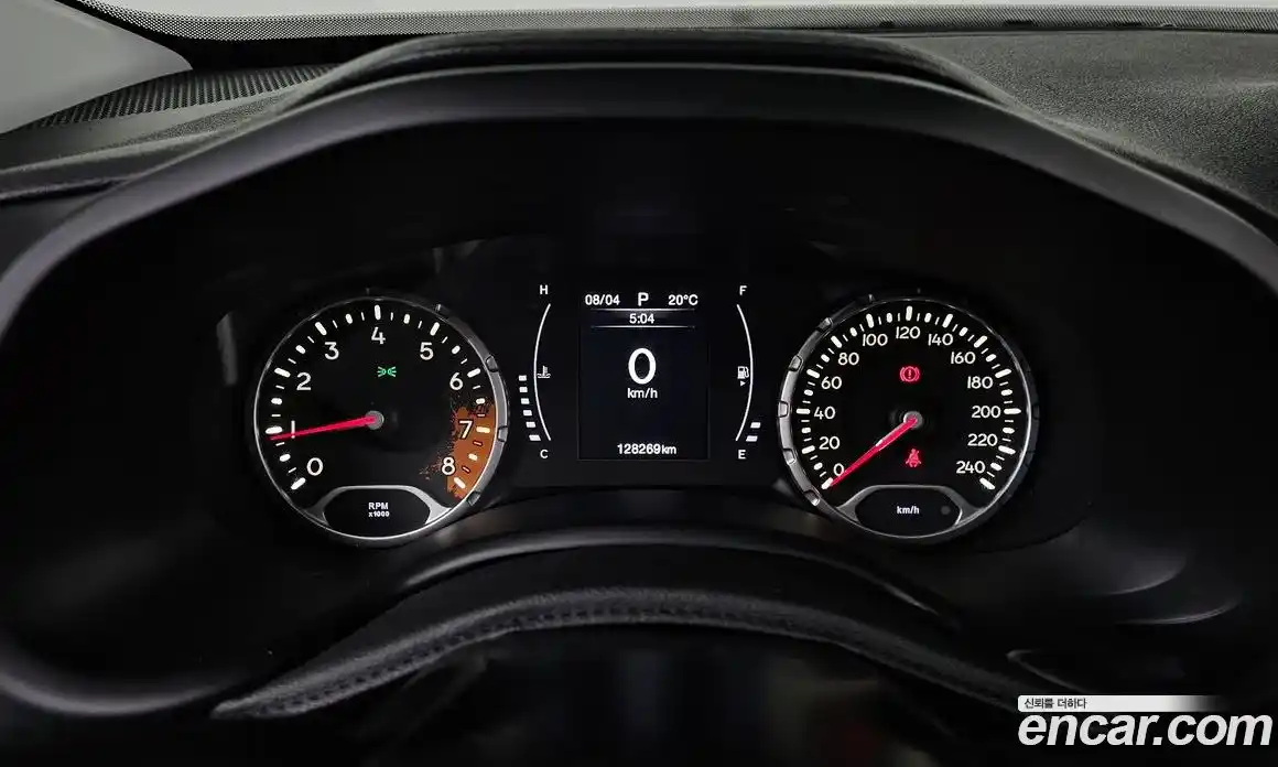 Jeep Renegade 2017 2.4 гидро в Москве № 1350670, фото 8