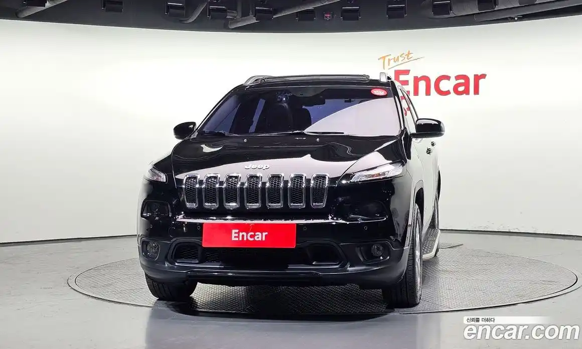 Jeep Cherokee 2017 2.2 гидро в Москве № 1350685, фото 3