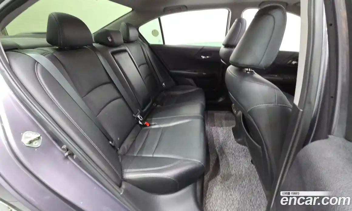 Honda Accord 2014 2.4 гидро в Москве № 1350872, фото 12
