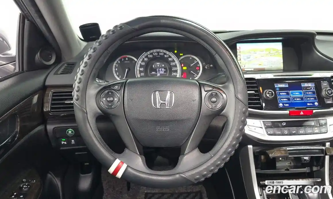 Honda Accord 2014 2.4 гидро в Москве № 1350872, фото 13