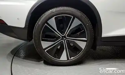 Polestar Polestar 2 2023 0.2 гидро в Москве № 1351190, миниатюра 5