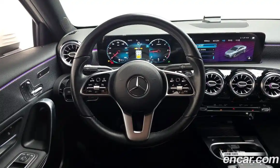 Mercedes-Benz A-Class 2020 1.9 гидро в Москве № 150693, фото 13
