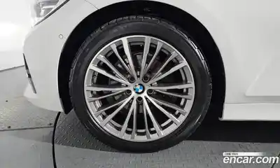 BMW 3-Series 2019 2.0 гидро в Москве № 157537, миниатюра 4