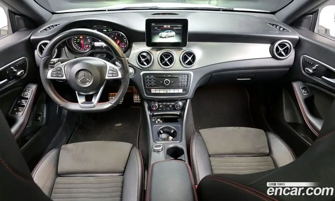 Mercedes-Benz CLA-Class 2017 2.0 гидро в Москве № 161898, фото 7