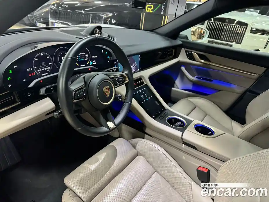 Porsche Taycan 2024 0.1 гидро в Москве № 165108, фото 7