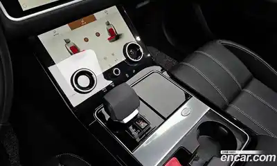 Land Rover Range-Rover Velar 2023 2.0 гидро в Москве № 166115, миниатюра 9